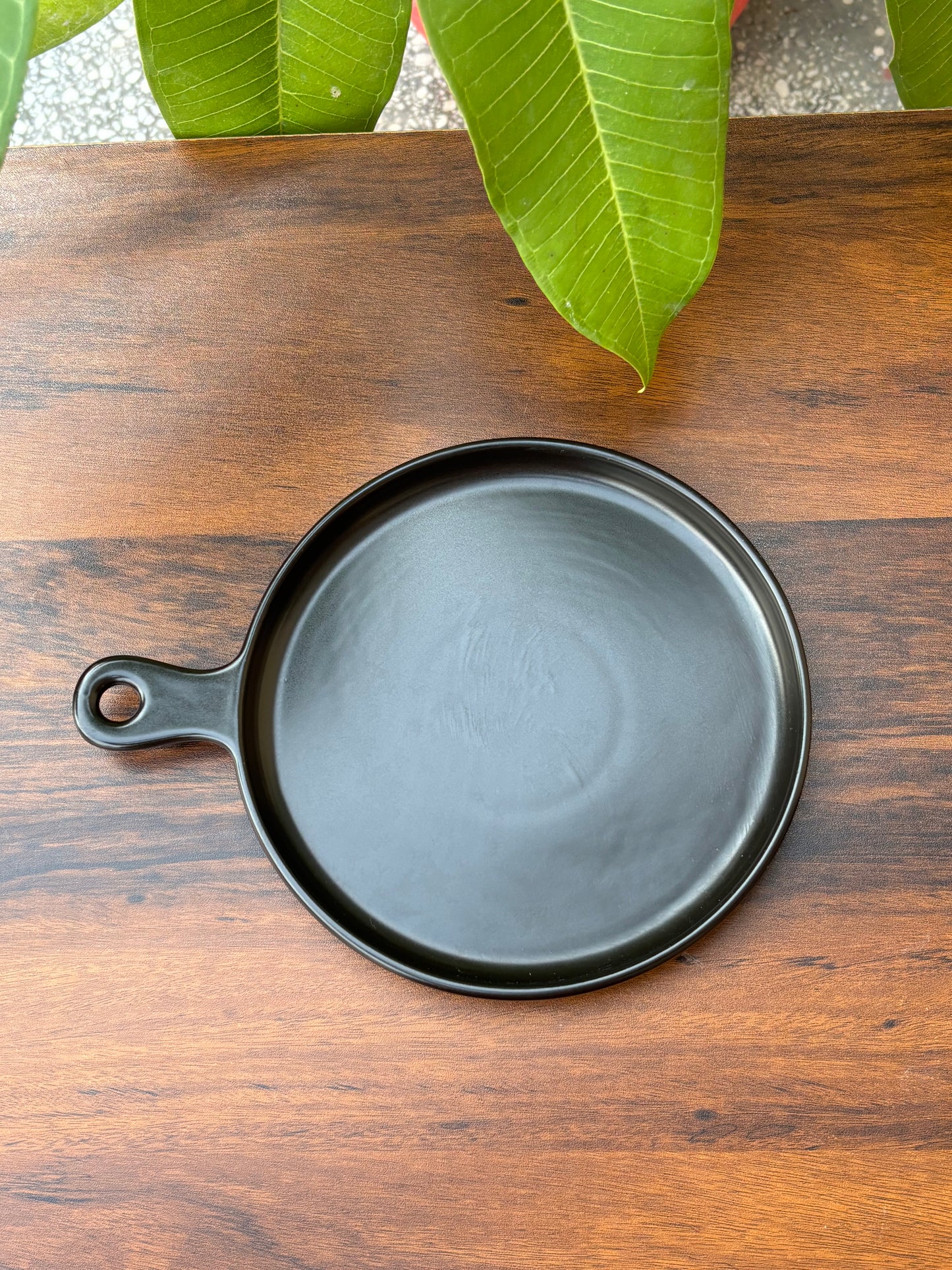 Matte Black Ceramic Pizza Plate with Handle | Serving Platter