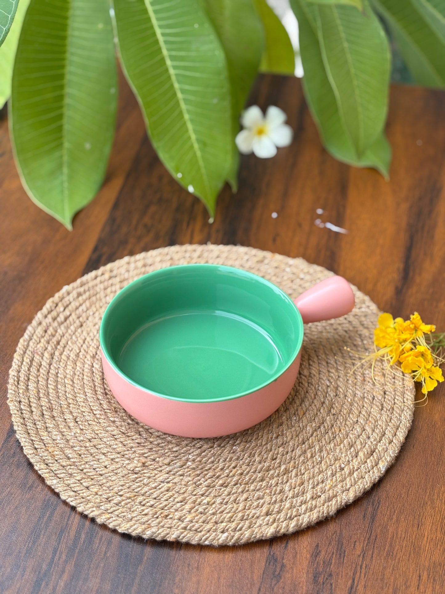 CERAMIC BOWL WITH HANDLE - BLUSH PINK & MINT GREEN