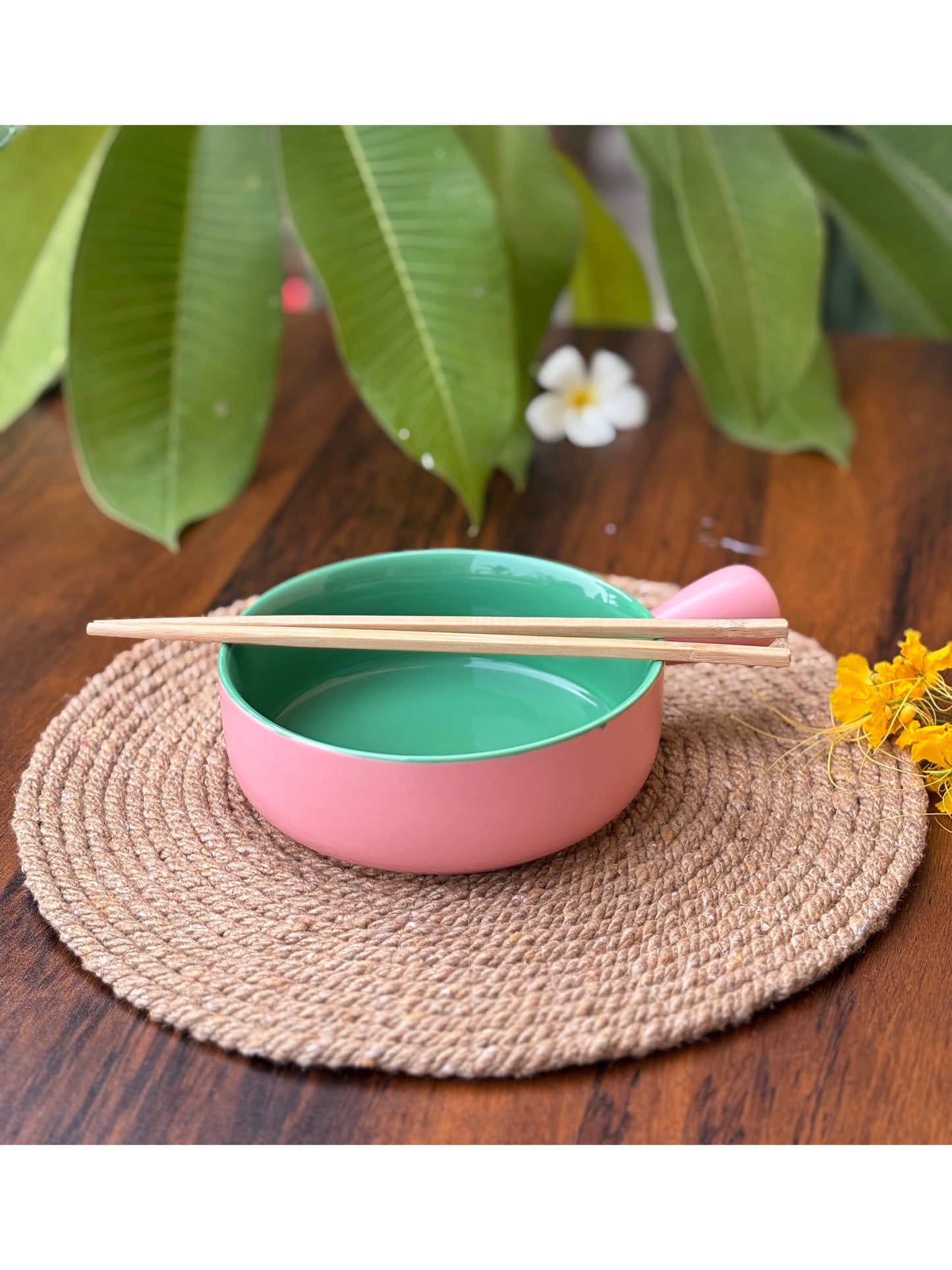 CERAMIC BOWL WITH HANDLE - BLUSH PINK & MINT GREEN