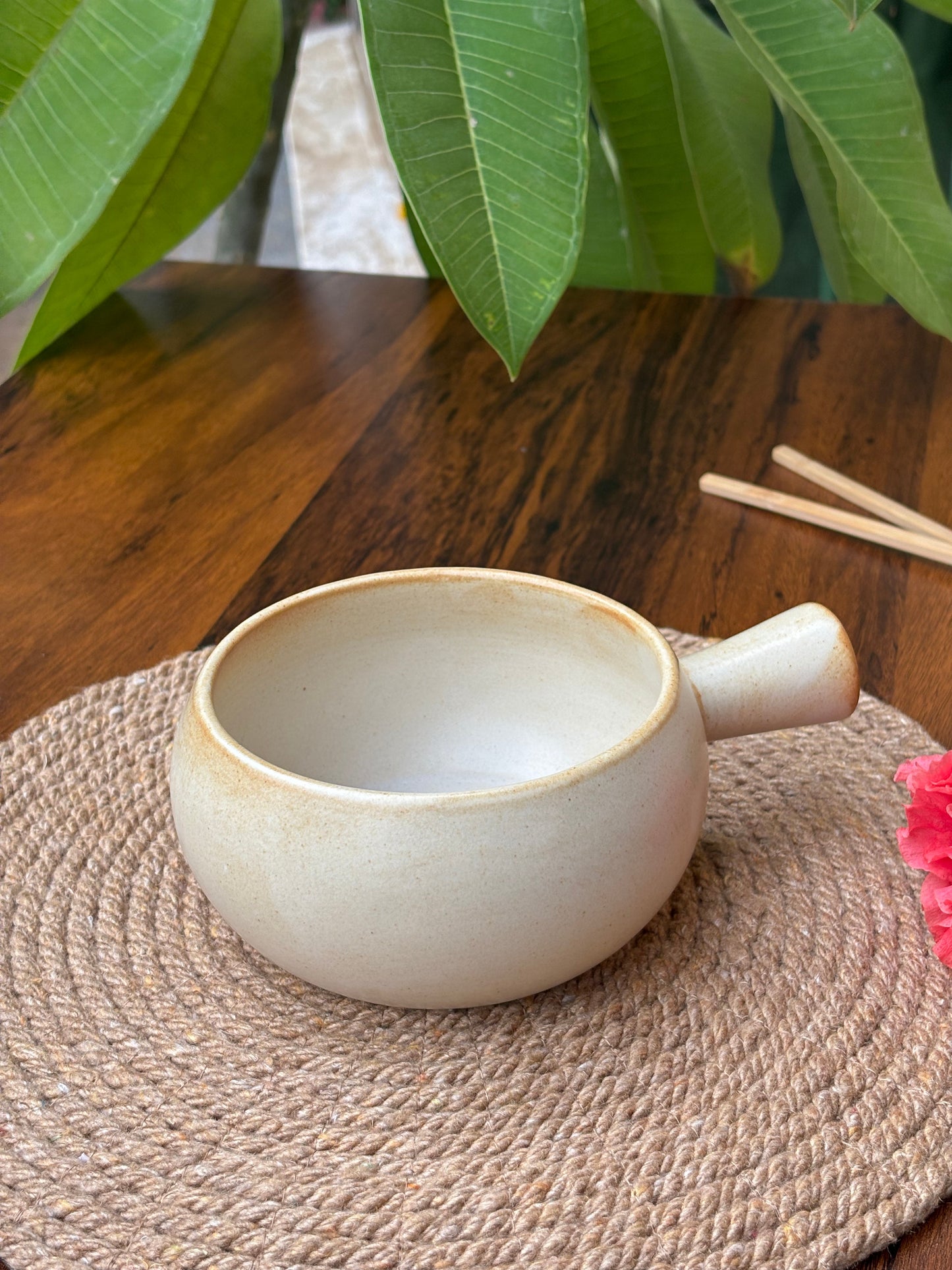 HANDLED CHOWMEIN BOWL